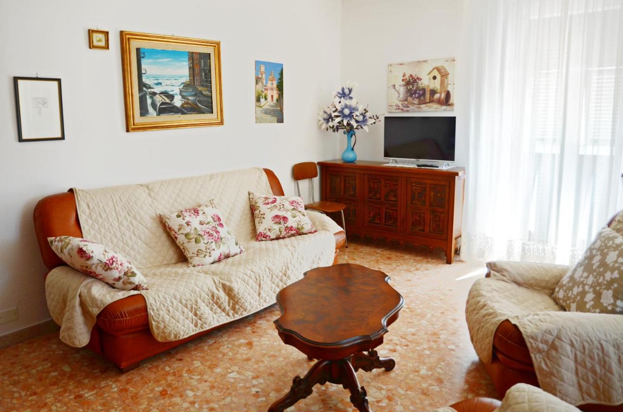 La Piazza - Appartamento Vacanze Piana Battolla Zewnętrze zdjęcie